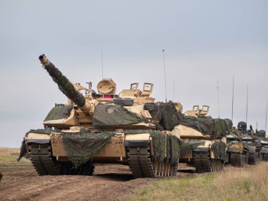 Galati, Romanya - 20 Nisan 2017: askerler Smardan Çokgen Galati County, Romanya Adalet kartal askeri tatbikat sırasında Amerikan ve Romanya; 20 Nisan 2017