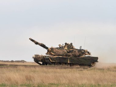 Galati, Romanya - 20 Nisan 2017: askerler Smardan Çokgen Galati County, Romanya Adalet kartal askeri tatbikat sırasında Amerikan ve Romanya; 20 Nisan 2017