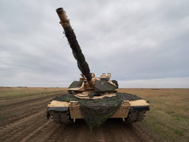 Galati, Romanya - 20 Nisan 2017: askerler Smardan Çokgen Galati County, Romanya Adalet kartal askeri tatbikat sırasında Amerikan ve Romanya; 20 Nisan 2017