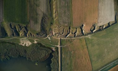 ilginç dünya oluşumların Dobrogea, Romanya'da havadan görünümü