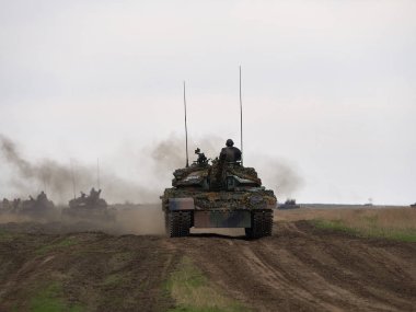 Galati, Romanya - 20 Nisan 2017: askerler Smardan Çokgen Galati County, Romanya Adalet kartal askeri tatbikat sırasında Amerikan ve Romanya; 20 Nisan 2017