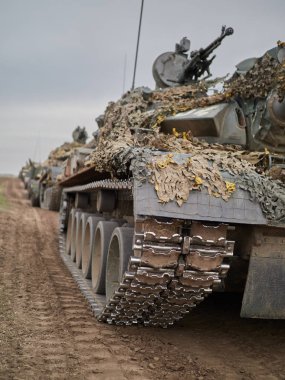 Galati, Romanya - 20 Nisan 2017: askerler Smardan Çokgen Galati County, Romanya Adalet kartal askeri tatbikat sırasında Amerikan ve Romanya; 20 Nisan 2017