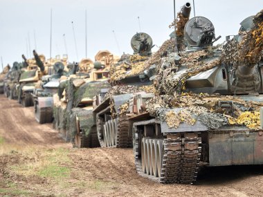 Galati, Romanya - 20 Nisan 2017: askerler Smardan Çokgen Galati County, Romanya Adalet kartal askeri tatbikat sırasında Amerikan ve Romanya; 20 Nisan 2017