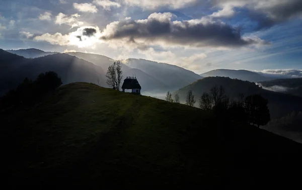 Uitzicht Vanuit Lucht Het Platteland Van Karpaten Herfstochtend Roemenië — Stockfoto