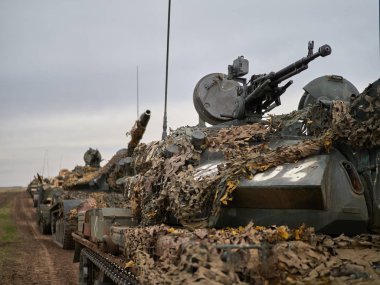 Galati, Romanya - 20 Nisan 2017: askerler Smardan Çokgen Galati County, Romanya Adalet kartal askeri tatbikat sırasında Amerikan ve Romanya; 20 Nisan 2017