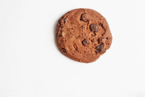 Cookie Aux Pépites Chocolat Isolé Sur Blanc — Photo