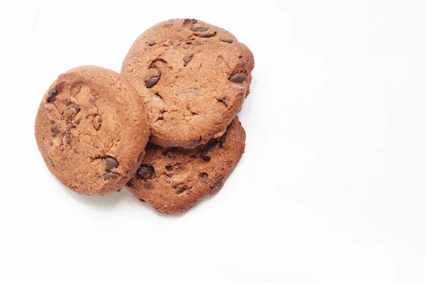 Cookie Aux Pépites Chocolat Isolé Sur Blanc — Photo