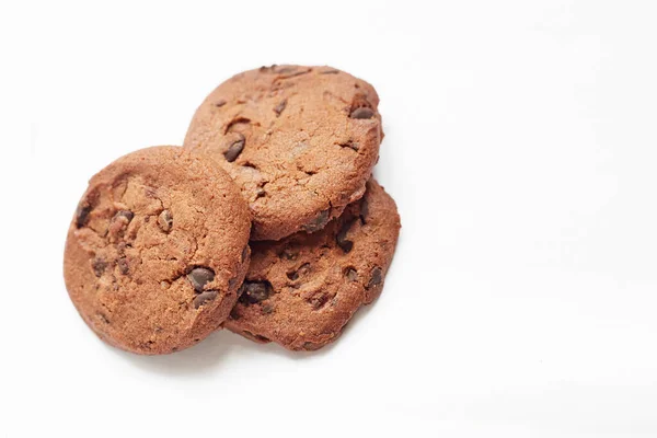 Cookie Aux Pépites Chocolat Isolé Sur Blanc — Photo