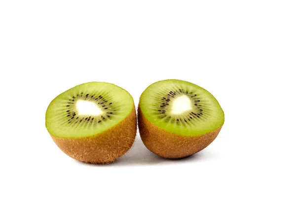 Beyaz arkaplanda Kivi