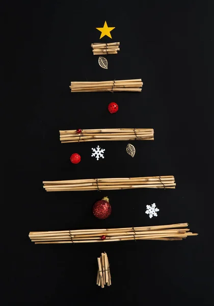 Χέρι Φτιαγμένο Διακοσμητικό Χριστουγεννιάτικο Δέντρο — Φωτογραφία Αρχείου
