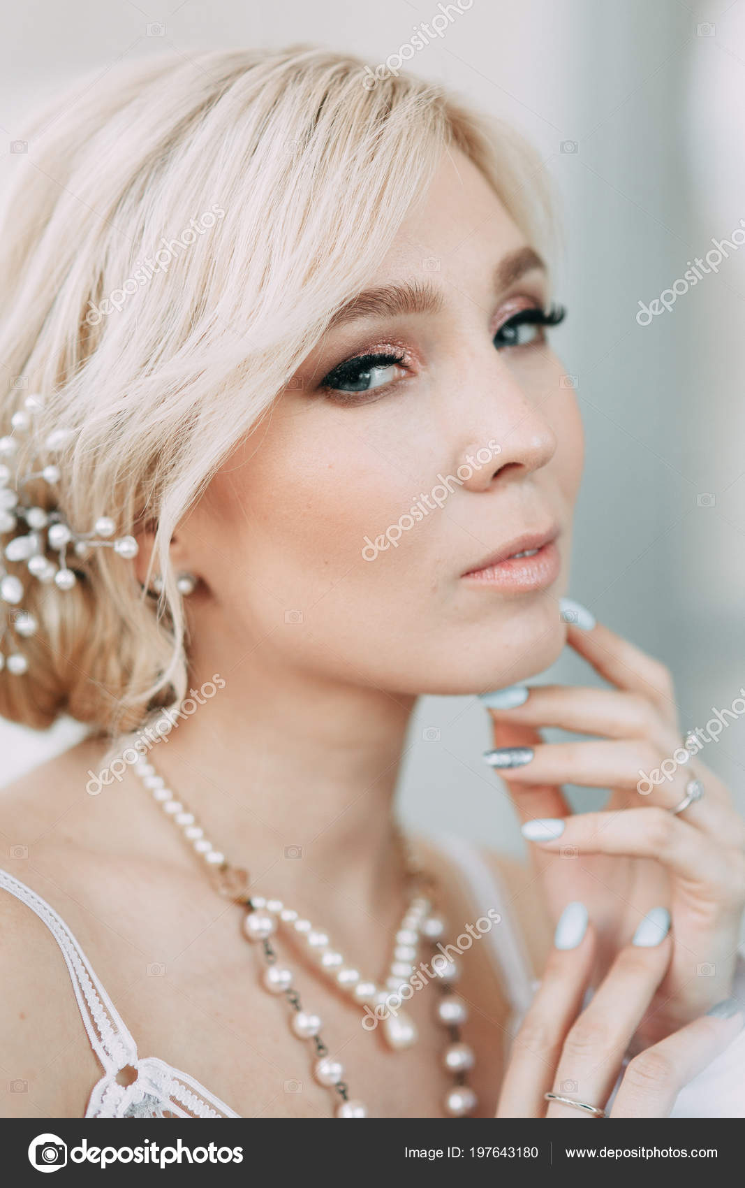 Does not Beautiful naked wedding girl think, that Messages Certainly. Beautiful naked wedding girl