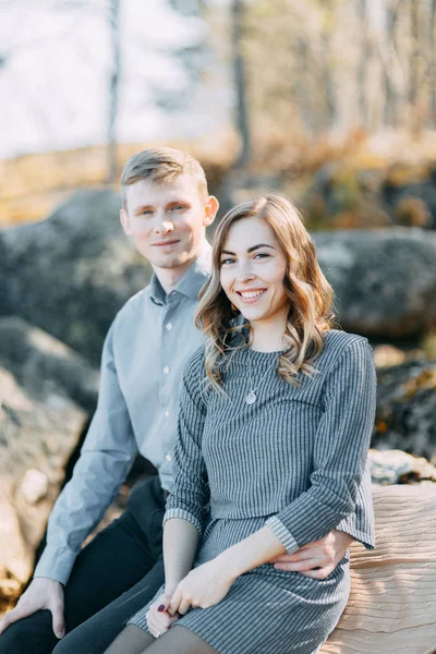 Vor Der Hochzeit Fotoshooting Wald Der Natur Form Von Wandern — Stockfoto