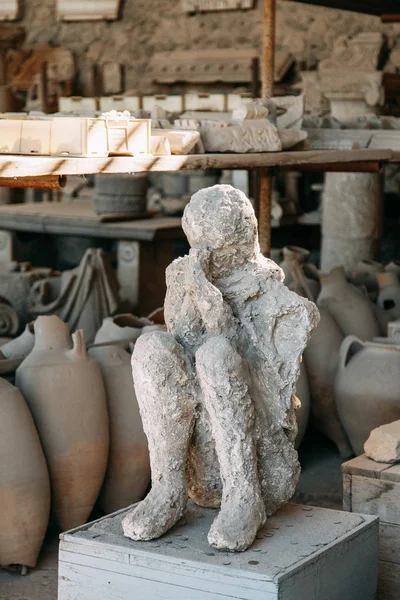 Zniszczone Starożytnych Ruin Pompei Historyczne Ruiny Widokiem Wezuwiusz Włochy Skamieniałości — Zdjęcie stockowe