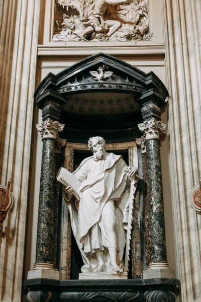 Iglesia Salvatore Roma Vista Desde Fuera Desde Dentro Frescos Estatuas —  Fotos de Stock