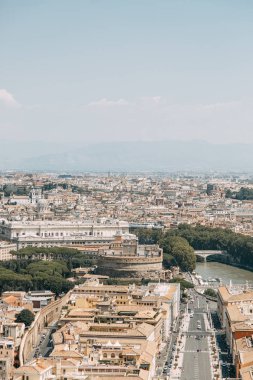 Vatikan, San Pietro Meydanı. İç ve üst görünümden. Antik mimari Roma ve manzaraları. Heykeller ve fresklerin büyük sanatçıların. Vatikan Müzesi içinde. Panoramik çatı