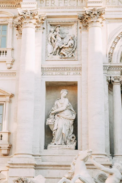 Fontana Trevi Roma Uno Spettacolo Bellissimo Architettura Antica Scultura Arte — Foto Stock