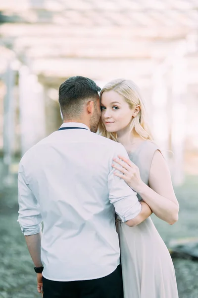 Mariage Dans Style Européen Ferme Ancien Bâtiment Abandonné Beaux Arts — Photo