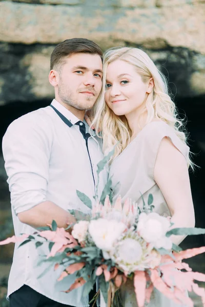 Cerimônia Casamento Nas Montanhas Natureza Decoração Estilo Arte Verão Estilizado — Fotografia de Stock