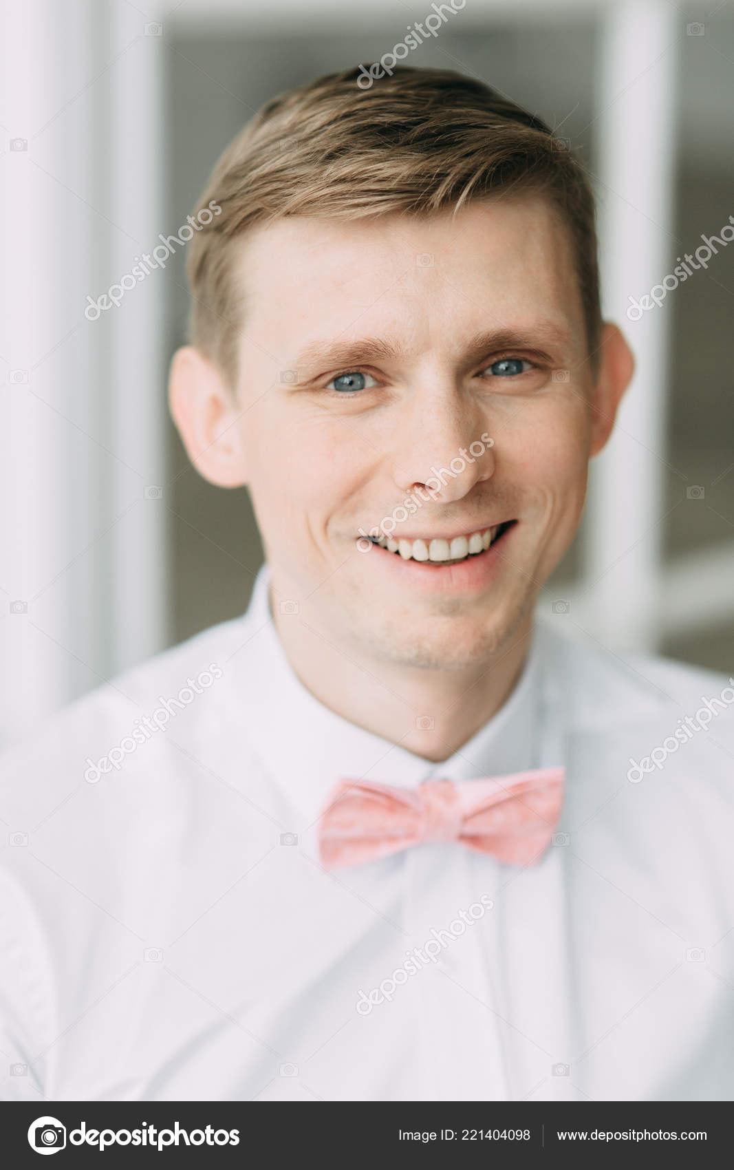Style Modern Marié Avant Mariage Portrait Homme Costume