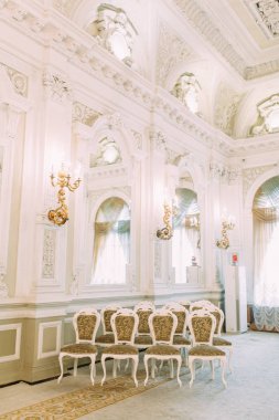 St. Petersburg kayıt defteri ofisinde. Yaz aylarında Elagin Adası.