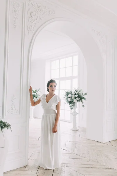 신부의 스튜디오에서 스타일에 러시아에서 결혼식 — 스톡 사진