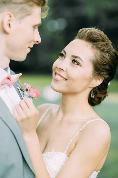 Stylish Wedding Petersburg Elagin Island Castle Background Walking Photo Session — Stock Photo, Image