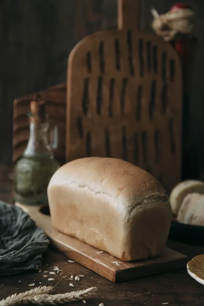 Fresh Rye Grain Bread Dark Wooden Background Food Styling Cooking — Stock Photo, Image