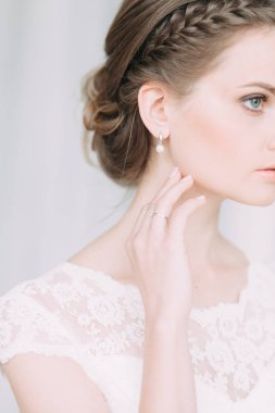 Gelin Buketi beyaz stüdyo. Avrupa tarzı güzel sanatlar düğün.