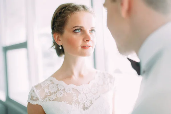 Schönes Paar Braut Und Bräutigam Hochzeit Europäischen Stil Der Bildenden — Stockfoto