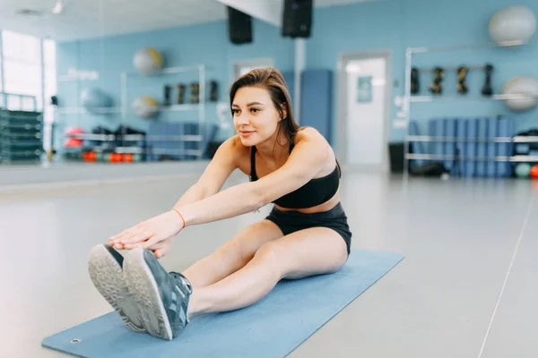 Vacker Flicka Gymmet Sport Och Fitness Hälsosam Livsstil — Stockfoto