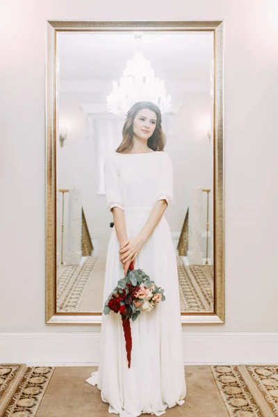 Lichte Wedding Fotoshoot Europese Stijl Bruid Voor Ceremonie Het Register — Stockfoto