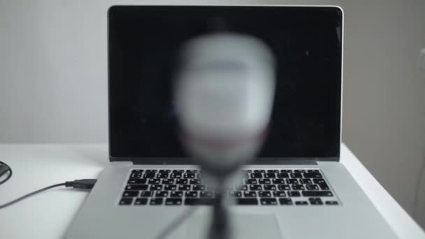 Microphone Recording Stims Broadcasts Macro Running Focus Frame — Αρχείο Βίντεο