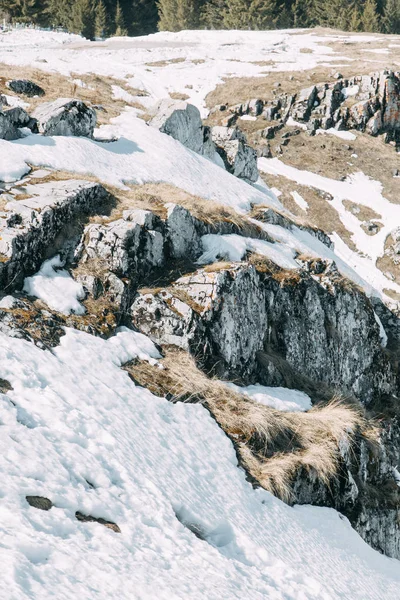 Neve Primaverile Che Scioglie Sui Pendii Montani Montagne Invernali Piste — Foto Stock