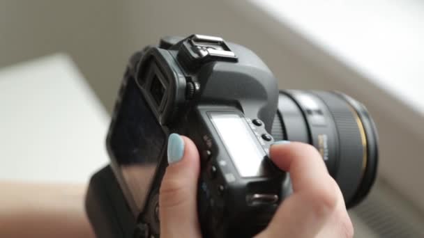 Impostare Fotocamera Prima Delle Riprese Fotografiche Video Pulsanti Controllo Formazione — Video Stock