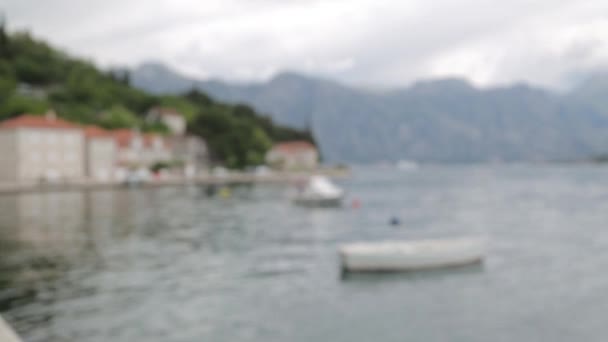 Perahu Nelayan Bergoyang Atas Ombak Lanskap Dan Laut Montenegro Memancing — Stok Video