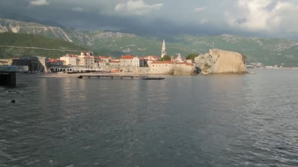 Πανοραμική Θέα Στην Μπούντβα Μαυροβούνιο Ηλιόλουστες Παραλίες Και Ιστορικά Αξιοθέατα — Αρχείο Βίντεο