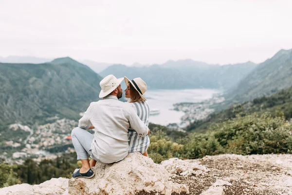 Scatto Fotografico Estivo Tramonto Nella Baia Kotor Storia Amore Nozze — Foto Stock