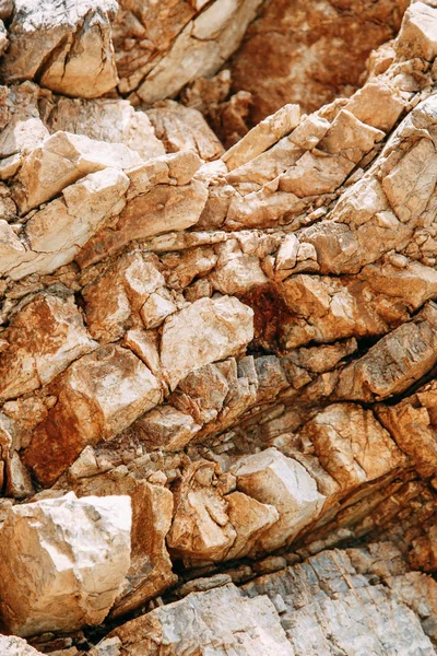 石垣と岩の海岸 ブドヴァ湾の岩石 モンテネグロ — ストック写真