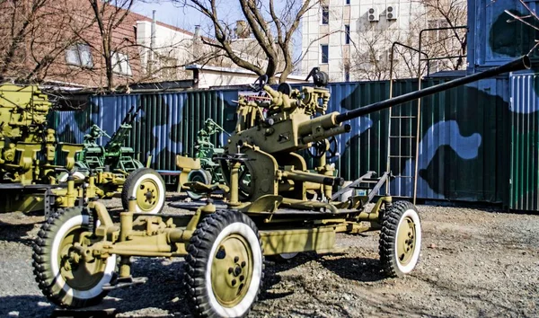 Wladiwostok Ausstellung Alter Militärischer Ausrüstung Und Waffen — Stockfoto