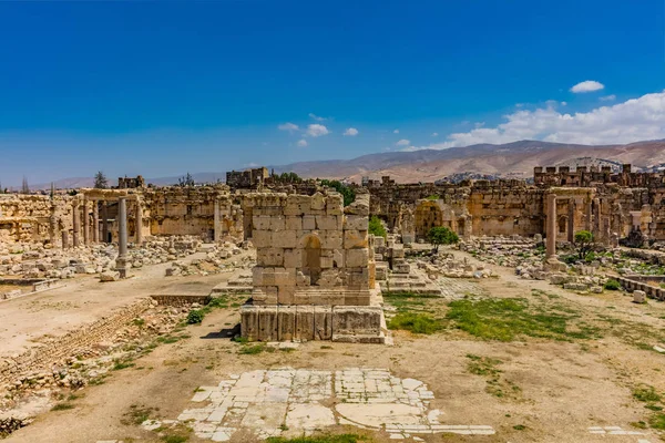 巴勒贝克 Beeka 黎巴嫩巴克斯神庙的罗马废墟 — 图库照片