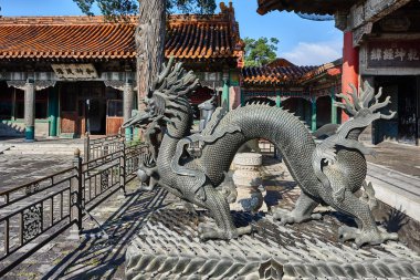 Ejderha heykeli Yasak Şehir Beijing Çin 