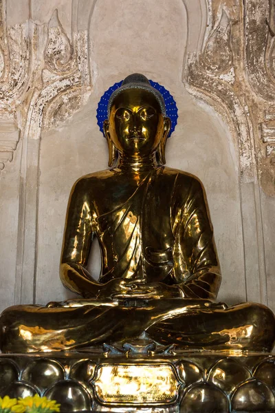 Buddha statue Bagan Myanmar — Stock Photo, Image
