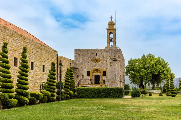 Johannes de Doper klooster Deir Al Kalaa Beit Mery ruïnes Beir — Stockfoto