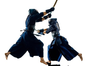 Kendo dövüş sanatları savaşçı izole beyaz bacground siluet 