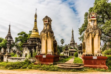 Bir Orhan şehir Monywa Myanmar Harabeleri