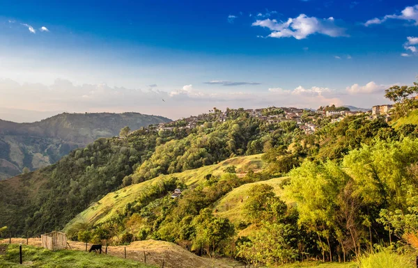 Paesaggio urbano di Salamina Skyline Caldas Colombia Colombia Caldas — Foto Stock