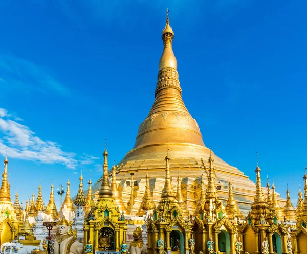 Shwedagon Pagoda in Myanmar Yangon — Stockfoto