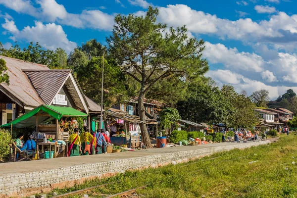 Bahnhof als Staatsmyanmar lizenzfreie Stockfotos