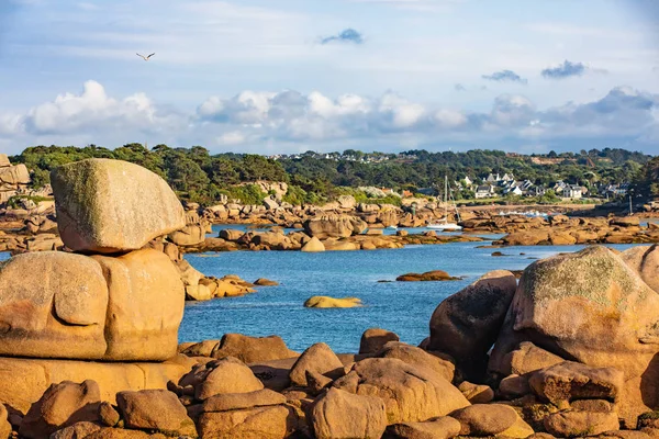 Tregastel sentier des douaniers  Pink Granite Coast — Stock Photo, Image