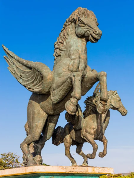 Pegasus Standbeelden Cartagena de los indias Bolivar Colombia — Stockfoto